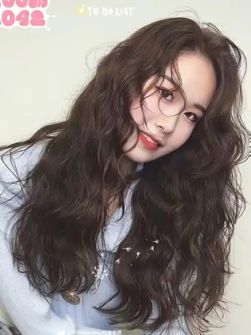 女生烫这种法式卷超级减龄计氛围感直接拉满