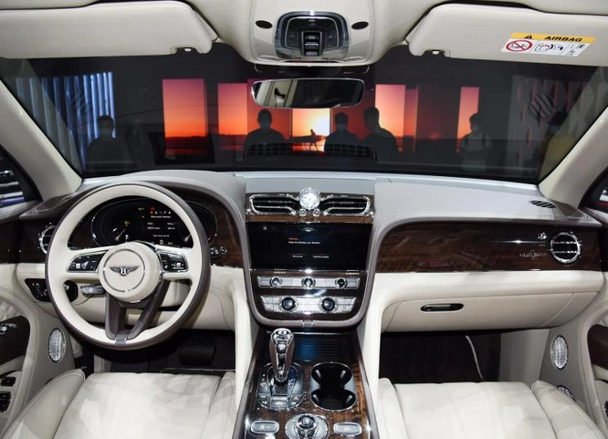 宾利新款添越售价公布 售246.2万元起 - 汽车纵横网