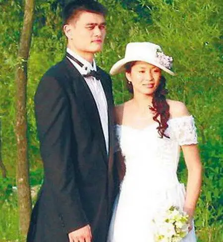 【图】姚明的身高是多少厘米? 与老婆叶莉恋爱细节回顾