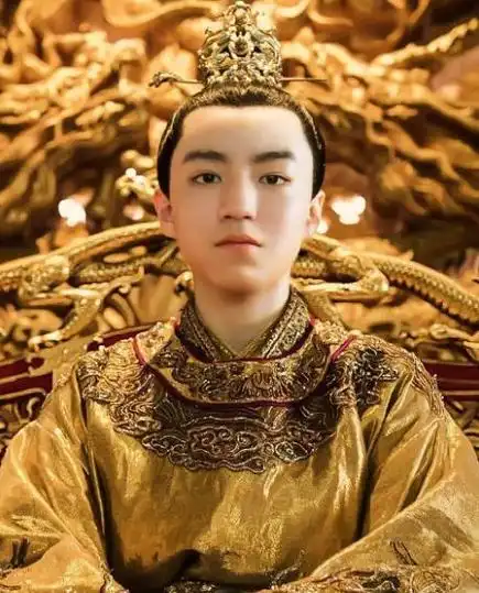 王俊凯梦想之路上的多面达人多才多艺的中国内地艺术明星