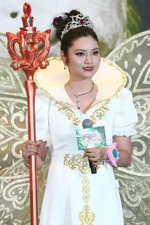 魔仙女王简笔画真人版