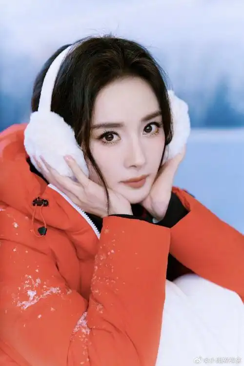 杨幂毛绒耳罩##杨幂雪景氛围感