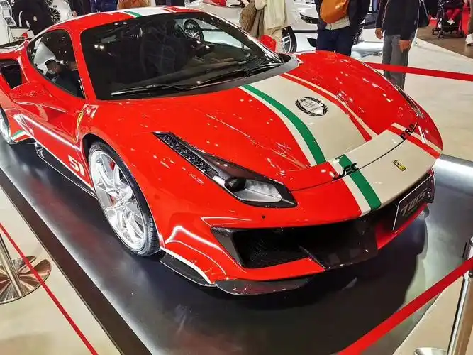 法拉利488改装 升级 pista包围套件前杠后杠机盖 尾翼