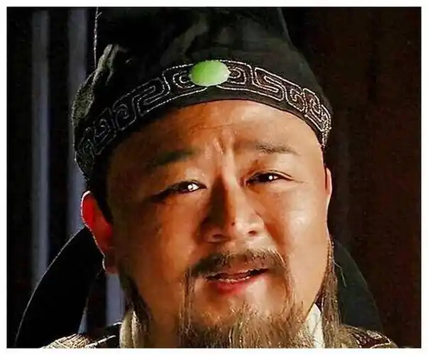 悬疑探案剧一直是观众们喜爱的选择,而梁冠华作为代表人物,在《神探