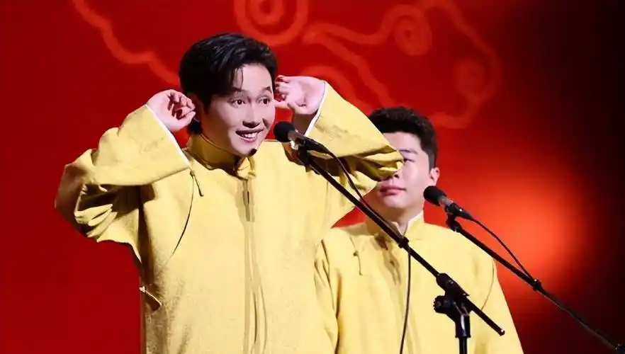 今年,德云社继续商演,孟鹤堂与搭档周九良在广州,青岛,济南,长沙,沉阳