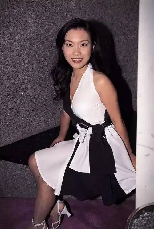 【图片】【简佩筠】简女神之后再无陆无双~缅怀女神_简佩筠吧_百度