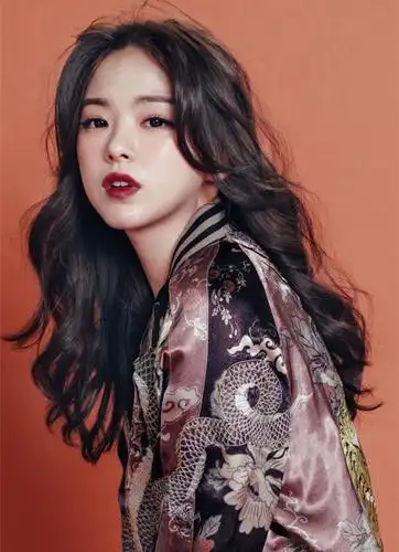 两边的侧边卷刘海 大卷