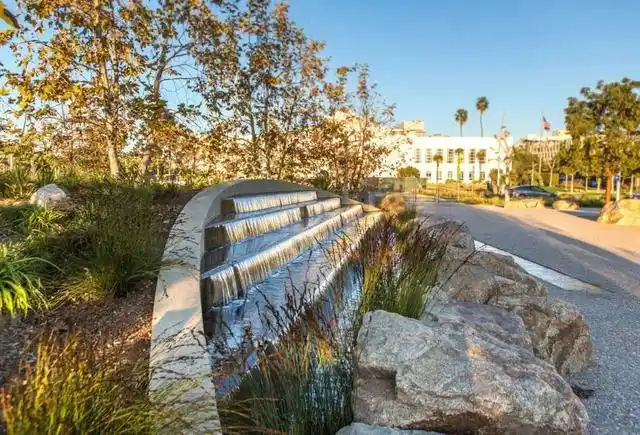 让人惊艳的水景设计!景观中的跌水,叠水?