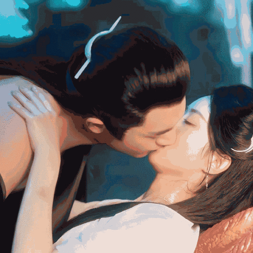 从来没有,任何人我都会心疼我的钱,只有你们,林更新,赵丽颖林更新超话