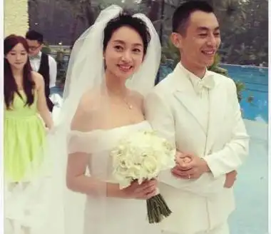 演员朱亚文的感情史与9年富家女分手娶了沈佳妮如今一家幸福