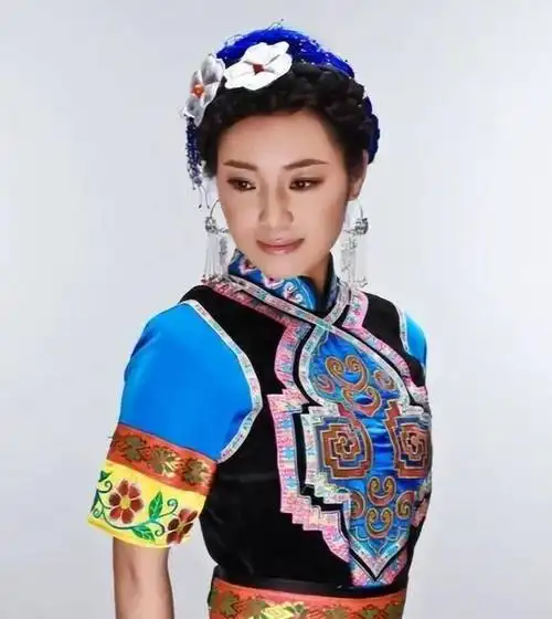 刀郎这次不再隐瞒坦白与云朵的真实关系原来是我们错了