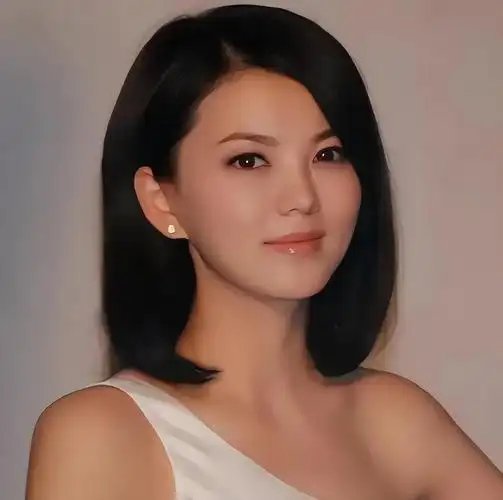 "顶级富婆"李湘!一顿早餐7000元,每月伙食费高达65万元 - 聚缘娱乐网