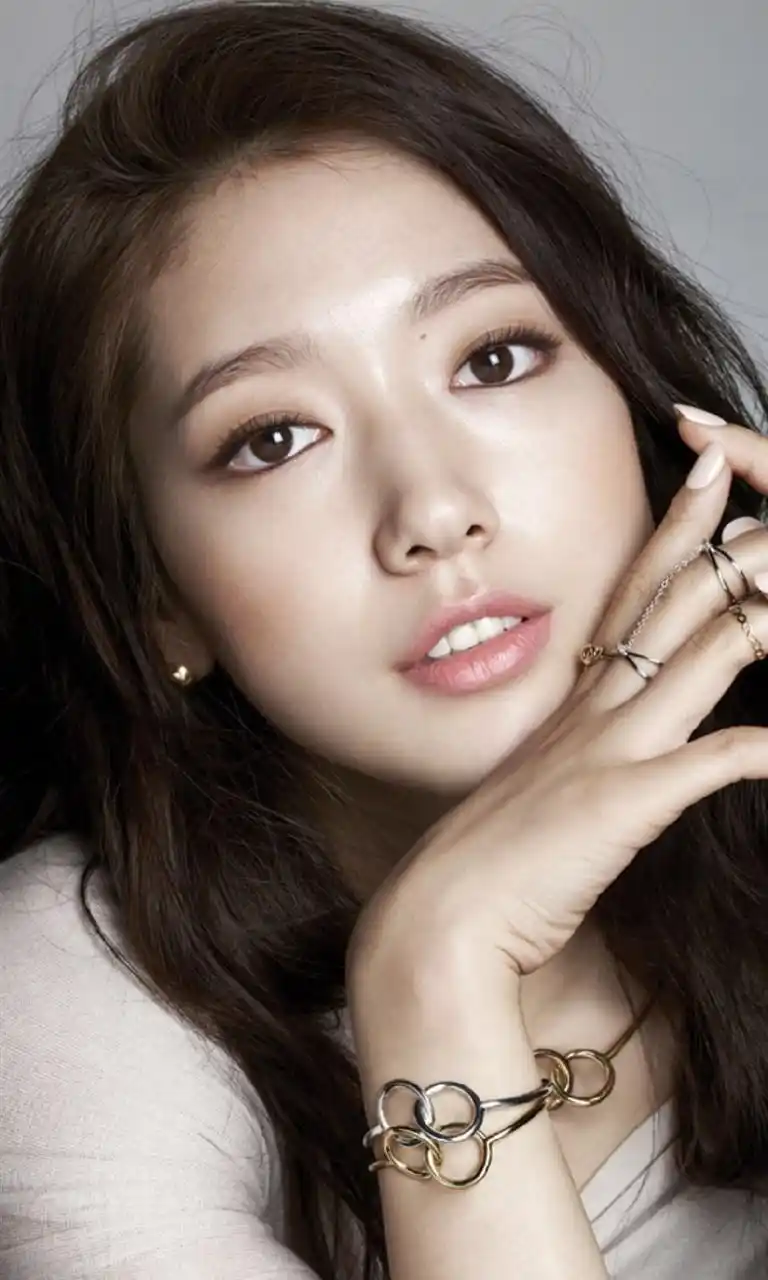 气质美女朴信惠写真手机桌面下载