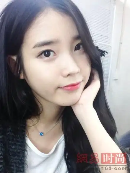 iu赞刘诗诗美貌 中韩两版若曦iu刘诗诗素颜比拼