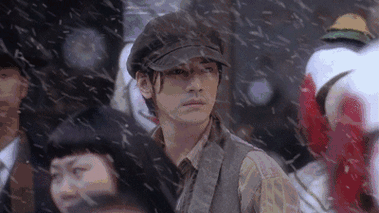 原图来源于网络圆满的定义从来不是在下雪的第一秒抬头就可以看见雪花