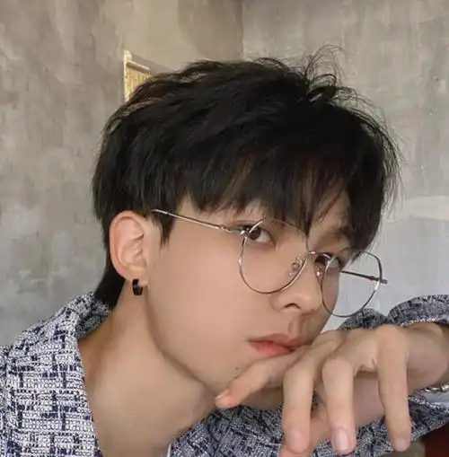 男生韩式微分纹理发型男生韩式微分纹理