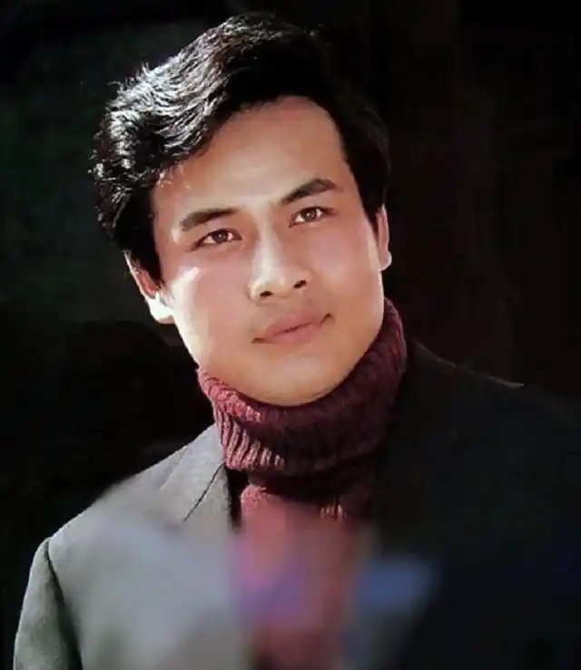 八十年代健康帅气的男影星