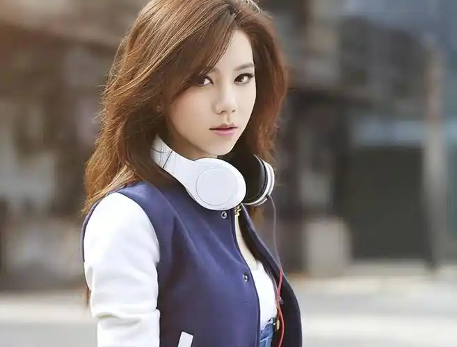 检验歌手实力的唯一标准邓紫棋南宁演唱会门票秒罄属实太难抢