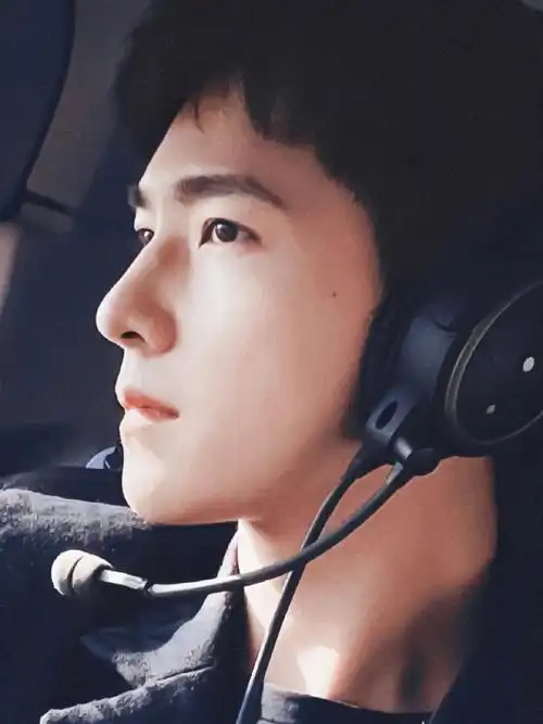 杨洋放大的美貌