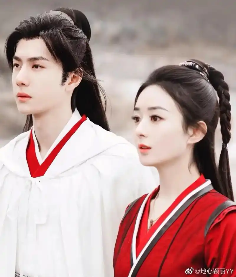 赵丽颖王一博 允翡 本来天上玩得好好的 一时无聊 想要下凡 - 抖音