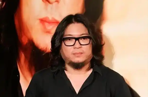 高晓松就错误言论正式道歉曝消瘦原因患严重抑郁症只睡40分钟