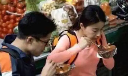 目睹郭晶晶回娘家,才明白霍启刚为选择她,难怪不要富家女