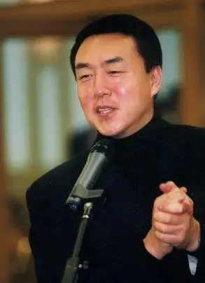 王冼平有几任老公,王冼平(一个