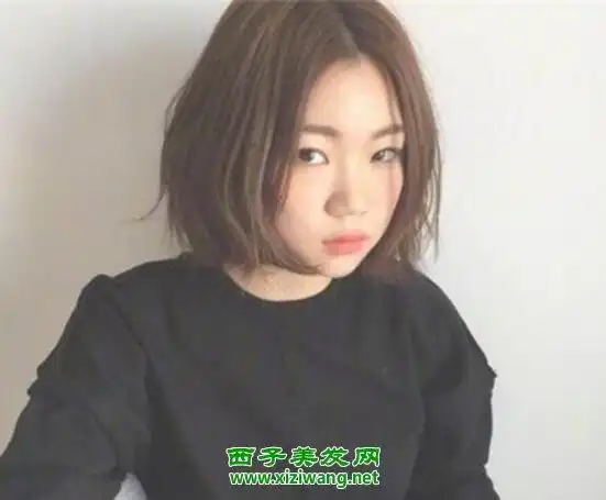 a字减龄的波波头短发发型 上窄下宽的设计才更显瘦(3)_波波头_西子