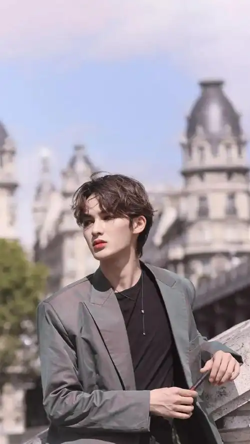 明星壁纸朱正廷高清手机壁纸专辑