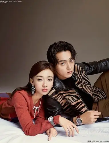 攻略时间腕间有你许凯与吴谨言佩戴罗杰杜彼腕表