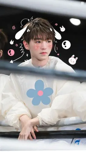 [tfboys][新闻]200627 呆萌小白兔持续加载中,甜甜的王俊凯马上出现