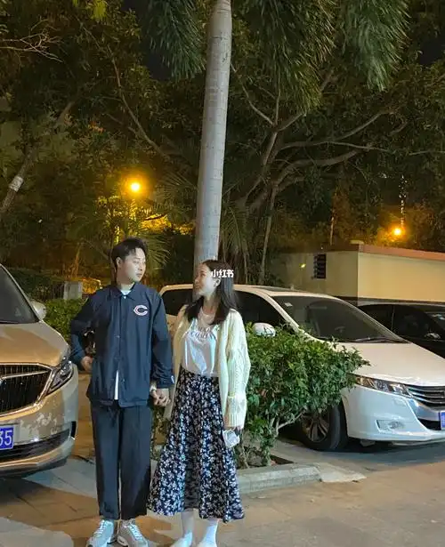 男友173我16378拍照看起来居然差不多高06_男朋友_拍照_情侣_情感