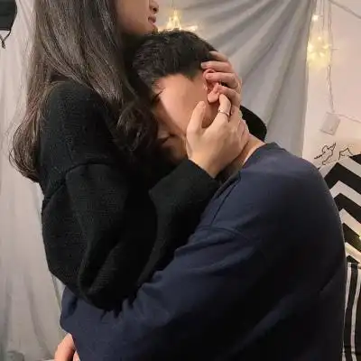 对你念念不忘非常甜又恩爱的情侣头像真人