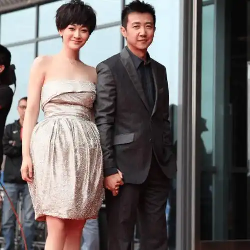 李小冉:我被前任折磨10年,为鄢颇流产2次,男闺蜜砸5亿娶我回家_孙东海