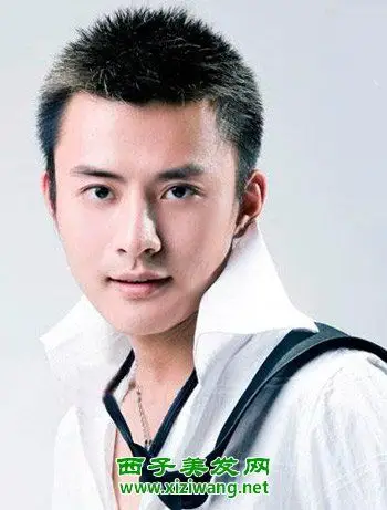 绝对帅气个性的男生长毛寸发型图片