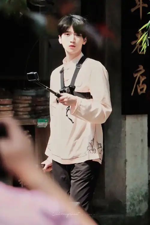 严浩翔快乐大本营