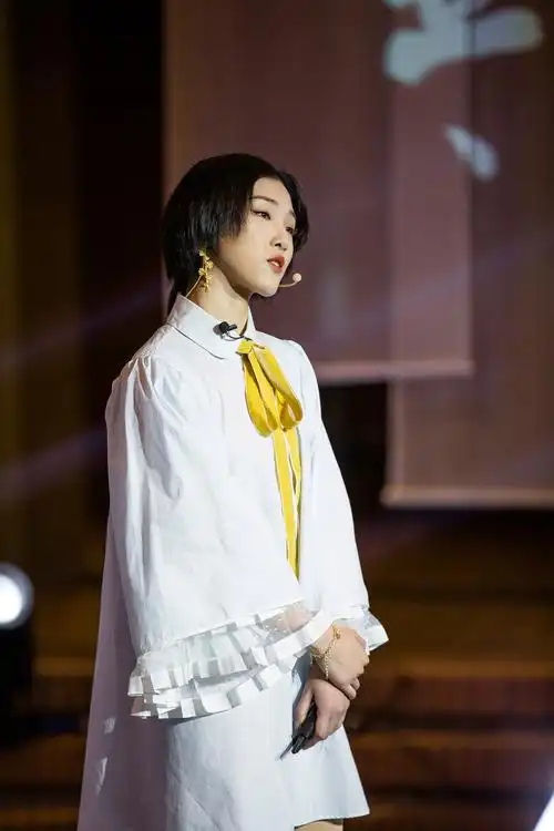 yamy郭颖经典演绎orange cube系列饰品