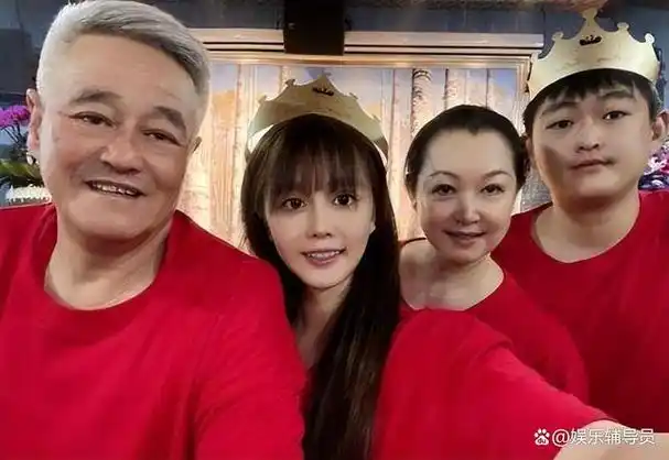 就像房祖名和吴卓林这样,他们同为国际巨星成龙的孩子