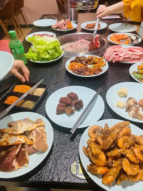 生酮饮食吃自助餐能吃的肉太多了