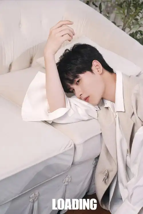 黄俊捷奇遇童话感大片##黄俊捷光影反差大片