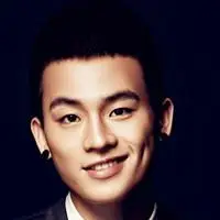 快乐男声欧豪帅气头像图片