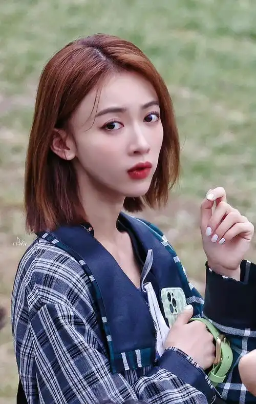 吴谨言抗战中的文艺##吴谨言coach品牌代言人