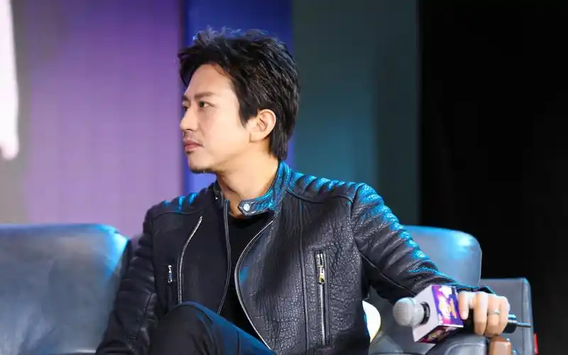 活动后群访全程