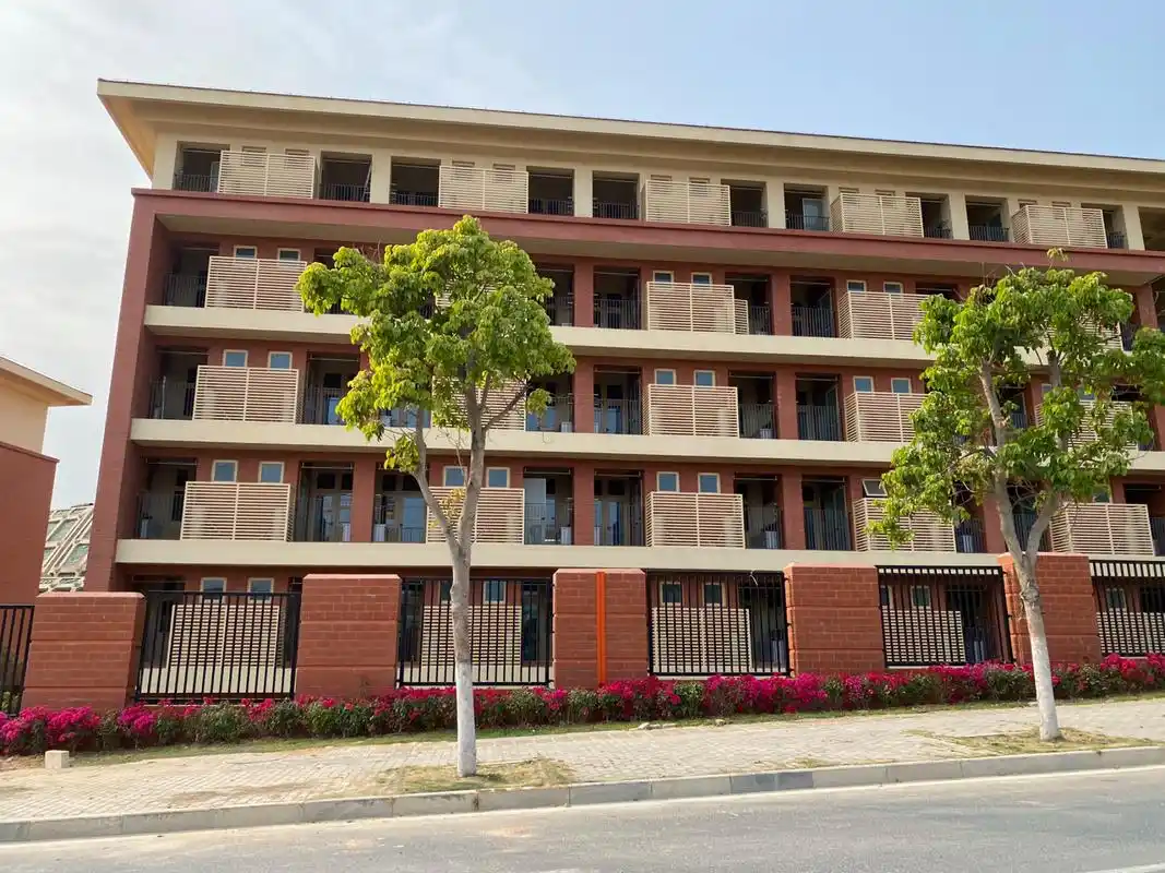 清华附中晋江学校实地看看 看错时间是下周开放日