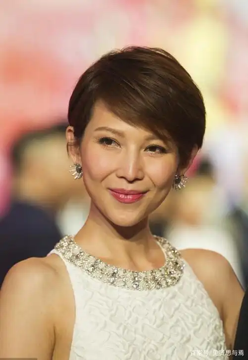 蔡少芬,1973年9月17日出生于中国香港,中国女演员,模特!