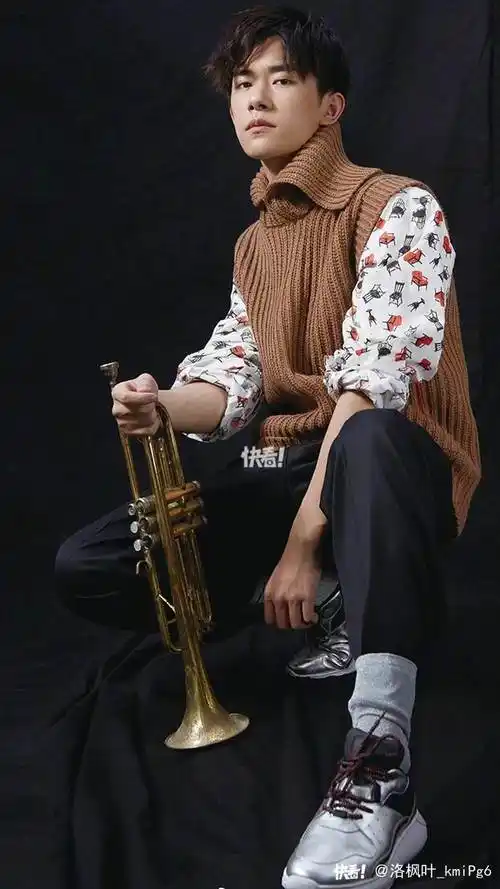 有没有千纸鹤鸭～_漫画图片_易烊千玺_明星_壁纸_tfboys-易烊千玺