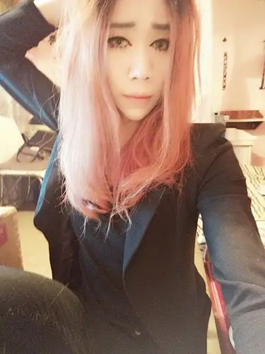 曝光张玲玲模特个人资料