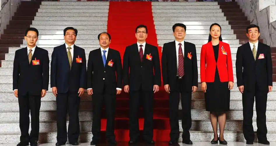 范胜祥 福田区人民政府区长:高圣元 福田区人民政府副区长:苗宁礼