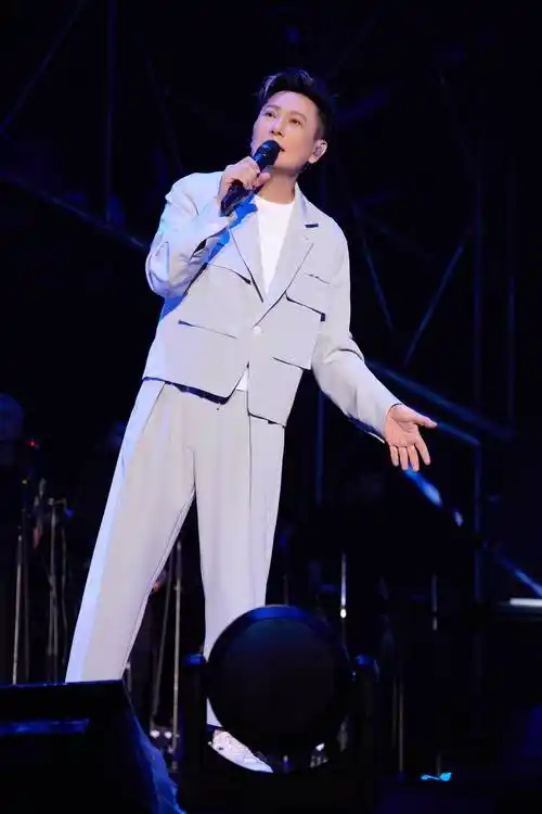 张信哲未来式2.