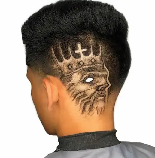 男生后脑勺雕刻图案 高辨识度艺术性满分_时尚男发 - 美发站